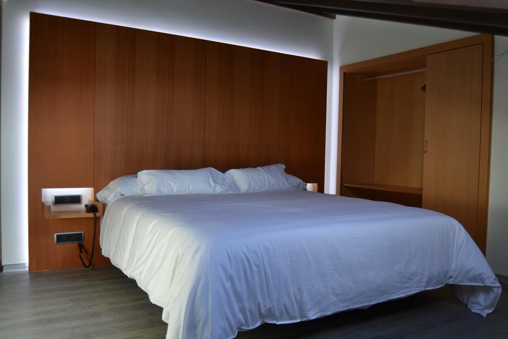 El Encanto Hotel & Cafeteria Ávila الغرفة الصورة